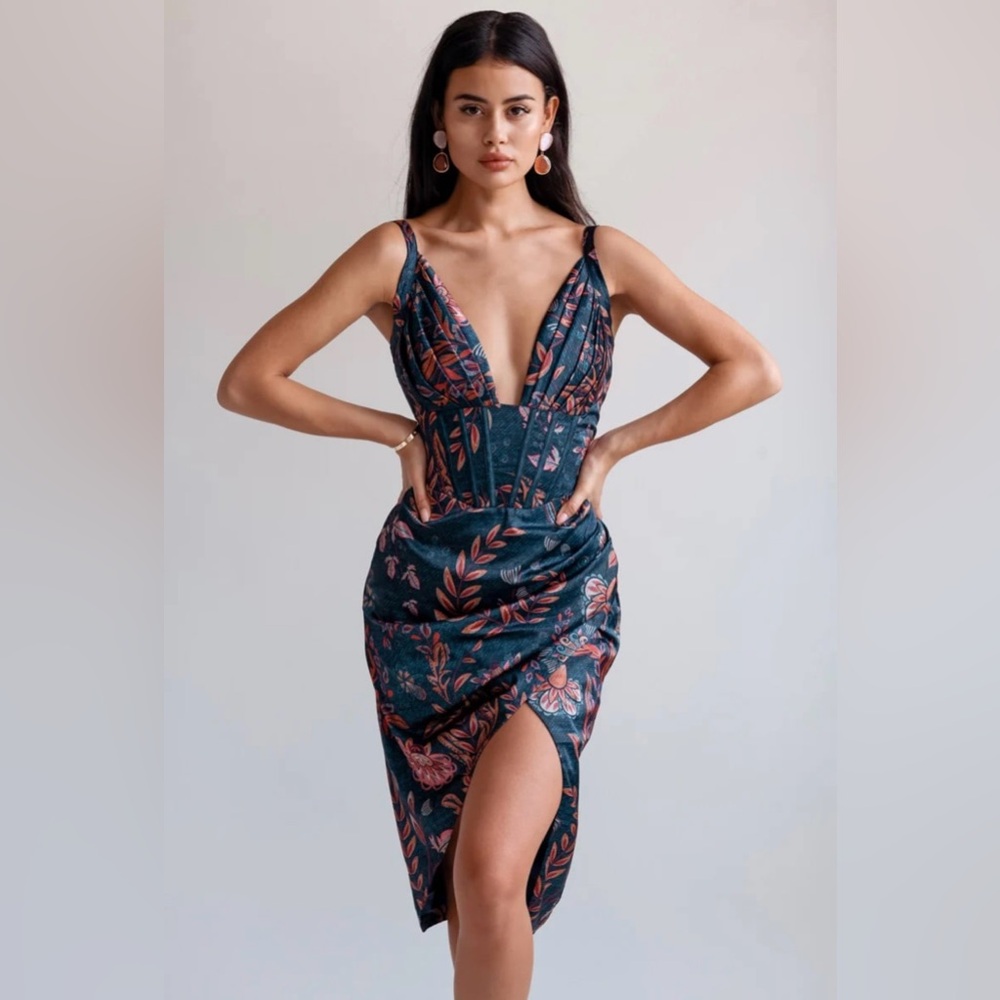 NWT AVERIE HALLEY DRAPED MIDI DRESS